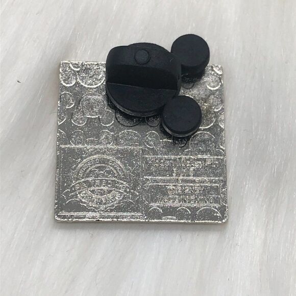 🔮 5/$25 Disney Smiling Villains The‎ Little Mermaid Ursula Pin - Picture 3 of 3